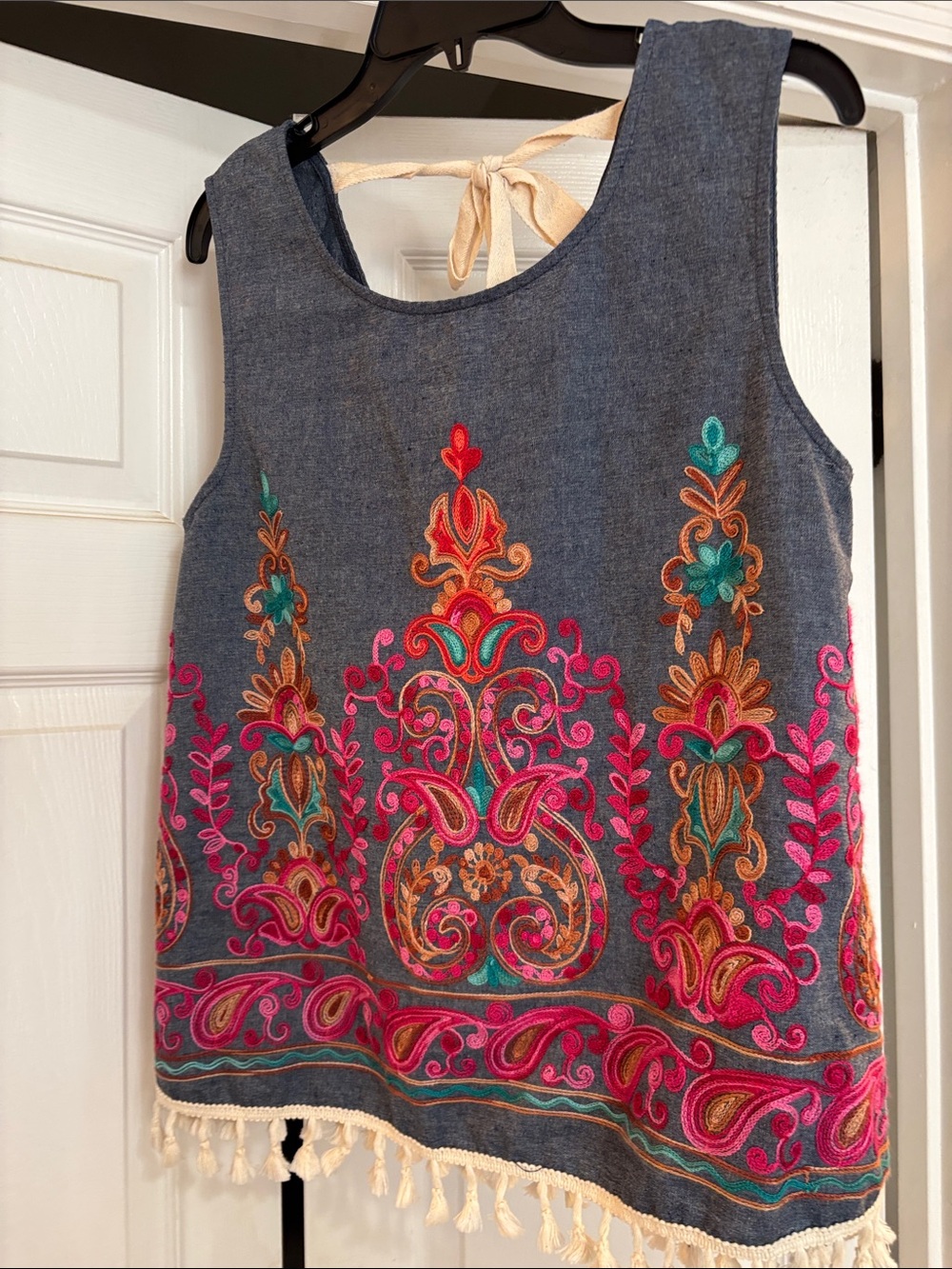 Entry Embroidered Blue Sleeveless Top with Tassel Trim Med